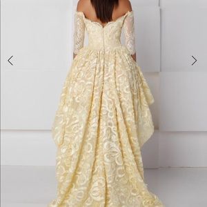 Original Saiid Kobeisy dress. Item: RE 2760/SP. Color: Sunlight size 36.